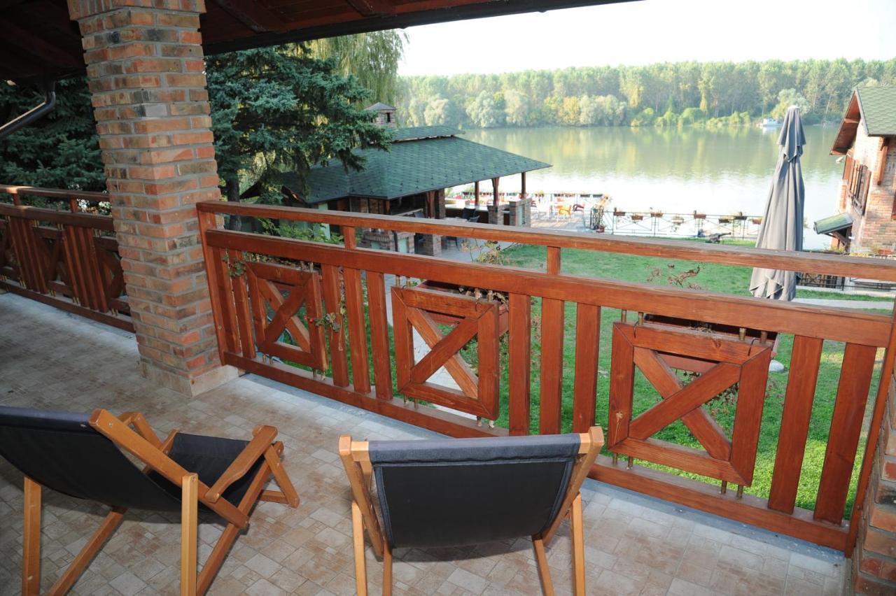 Vila Odmor Na Dunavu Beocin Exterior foto